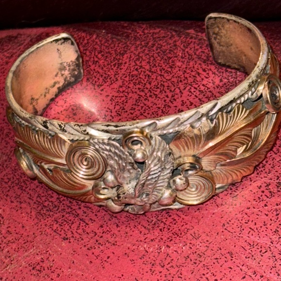 CHEE Native American Navajo Sterling Silver & Gold Appliques Eagle Cuff Bracelet - Picture 7 of 16